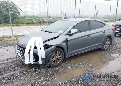 2018 Hyundai Elantra Value Edition из США, поврежденный, VIN KMHD84LF2JU588202